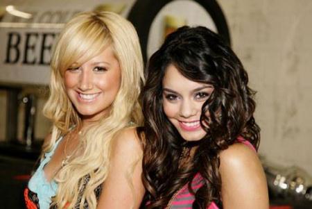 Ashley Tisdate et Vanessa Hudgens